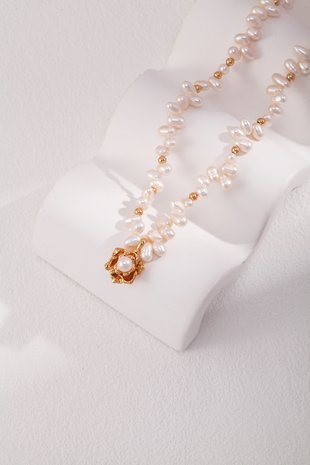 Hot item | Camellia pearl necklace