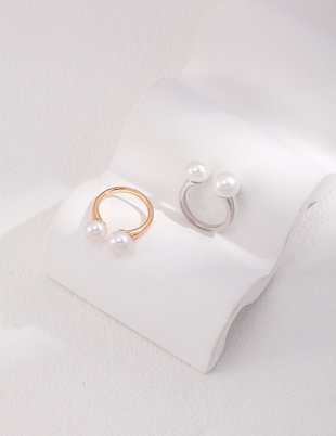 Pearl Ring