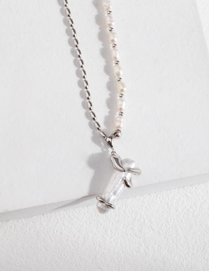 Sterling silver pearl necklace