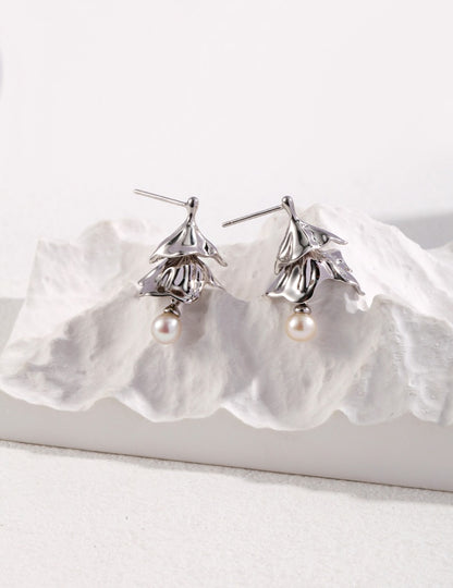 "Dance" jewelry design sterling silver pearl earrings