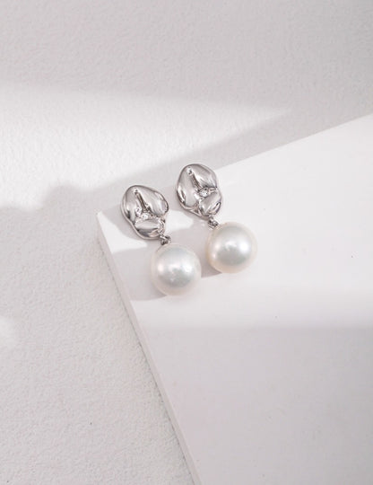 Sterling silver pearl earrings