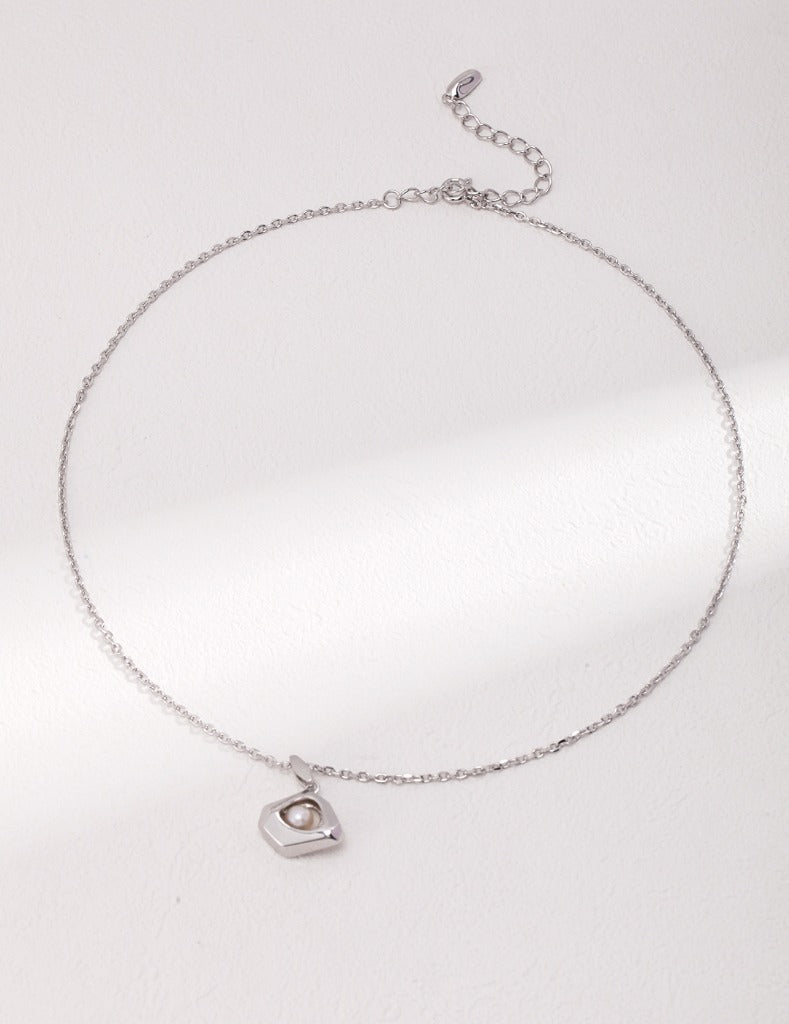 Sterling silver pearl necklace